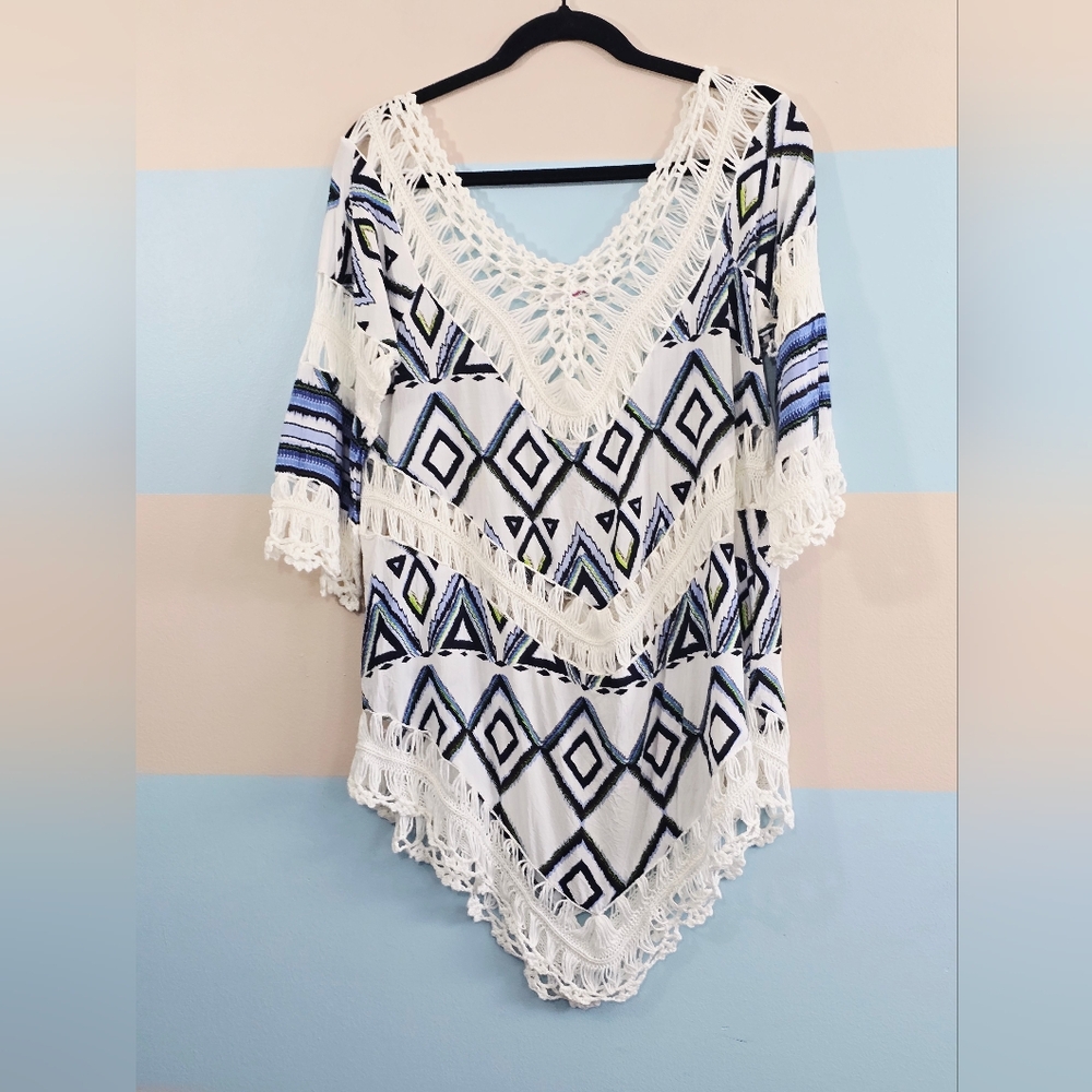 Boho Geometric Crochet Trim Cover-Up - White & Blue - Picture 4 of 8